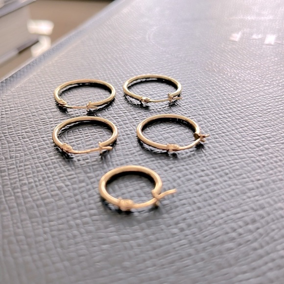 Set of 5 x Gold Plated Sterling Silver Hoop Earrings. 20/17.5/15mm Stamped 925 - Picture 3 of 3
